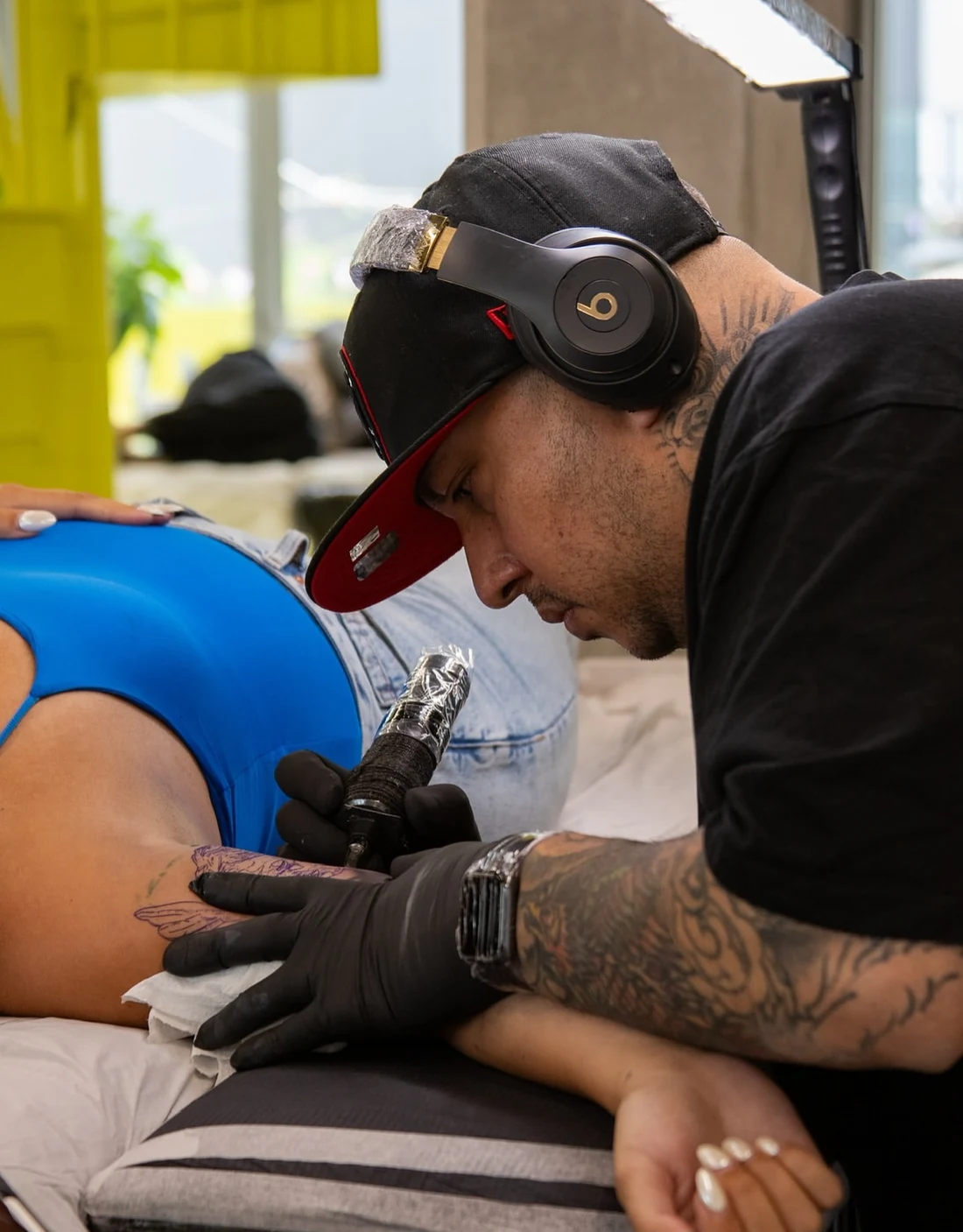 Victor Armero, black and grey realism tattoo artist, United Kingdom